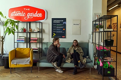 „The Atomic Garden“ kviečia reklamos kūrybininkus prisijaukinti dirbtinį intelektą