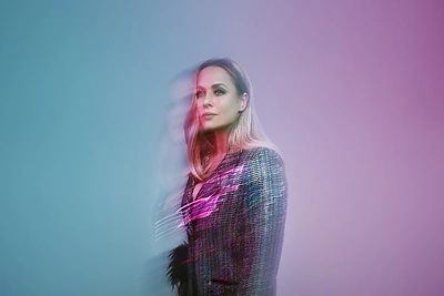 Inga Jankauskaitė pristato albumą „Grožis ir nuodai“: netikėtas duetas ir jaudinančios dainos