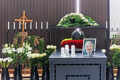 Atsisveikinimas su Vytautu Šustausku / Eriko Ovčarenko / BNS nuotr.