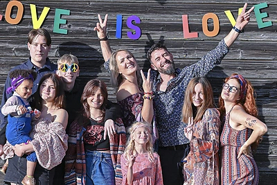 Globos ambasadorė iš Zarasų Eglė Vaitkevičienė: „Mama mane vadina 19 vaikų“