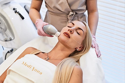 Klinikoje „MediAnna” – revoliucinis plaukelių šalinimo lazeris „Lamis XL“ / klinikos nuotr.