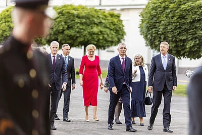 NATO valstybių lyderiai rinkosi į iškilmingą vakarienę Prezidentūroje / Irmanto Gelūno / BNS nuotr.