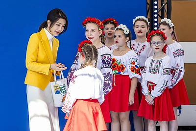 Pietų Korėjos pirmoji ponia Kim Keon Hee Ukrainos centre Vilniuje / Irmanto Gelūno / BNS nuotr.