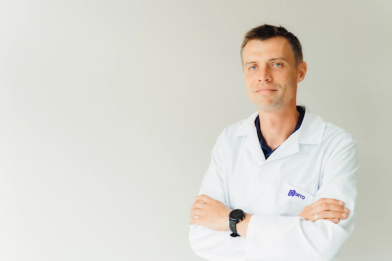 Ortopedas traumatologas Juris Brūklis. / „ORTO klinikos“ nuotr.