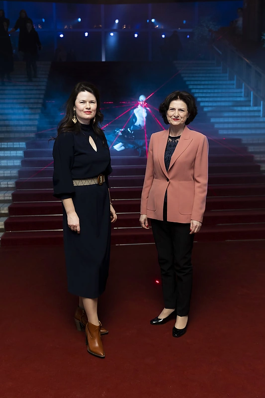 Vilniaus performanso bienalės meno vadovė Neringa Bumblienė ir vadovė Diana Stomienė / Mariaus Žičiaus nuotr.