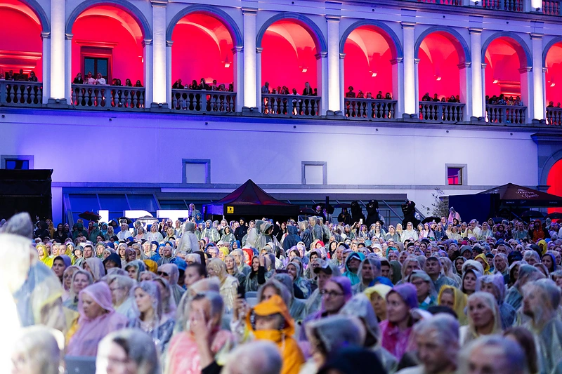 Jazzu koncertas Valdovų rūmuose / Skirmanto Lisausko / 15min nuotr.