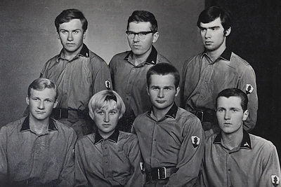 KPI žygeiviai 1968 metų vasarą, prieš išvykdami į Čiornają Padiną ir Tian Šanį. Vidmantas – pirmas iš kairės / Asmeninio albumo nuotrauka