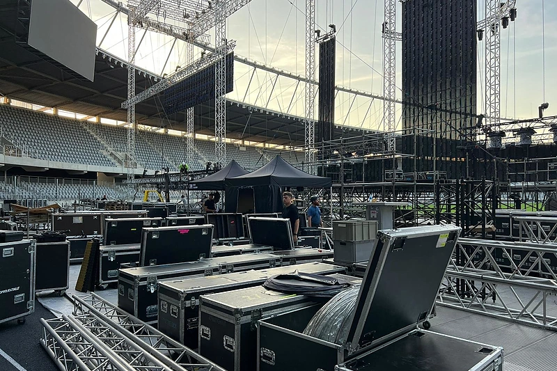 Pasiruošimas „SEL“ koncertui Kauno Dariaus ir Girėno stadione / Asmeninio albumo nuotr.