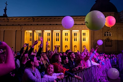 „Sisters On Wire“ koncertas Sostinės dienose / Pauliaus Peleckio / BNS nuotr.