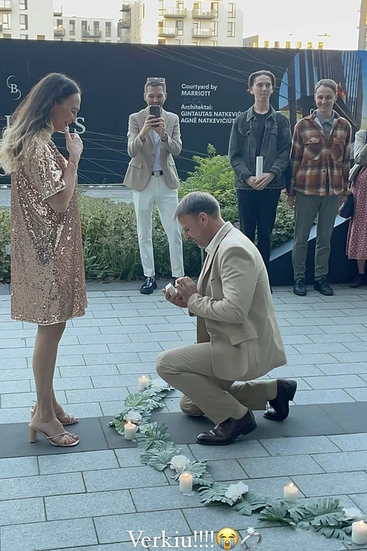 Jurgos Anusauskienės ir Nerijaus Vernicko sužadėtuvės / Evelinos Anusauskaitės-Young nuotr.