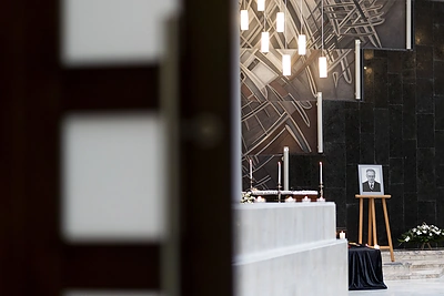 Atsisveikinimas su Bronislavu Kuzmicku / Irmanto Gelūno / BNS nuotr.