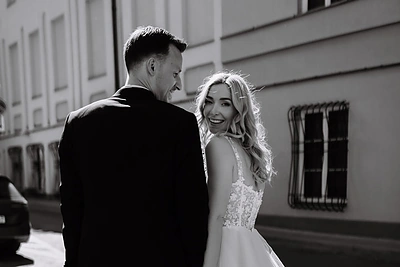 Beatričė Skardžė ir jos vestuvinė suknelė / Asmeninio archyvo nuotr.