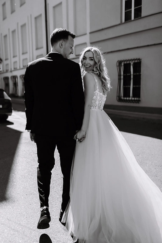Beatričė Skardžė ir jos vestuvinė suknelė / Asmeninio archyvo nuotr.