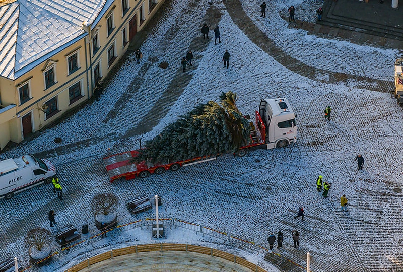 Klaipėda ruošiasi kalėdų eglutės įžiebimui / Andriaus Pelakausko nuotr.