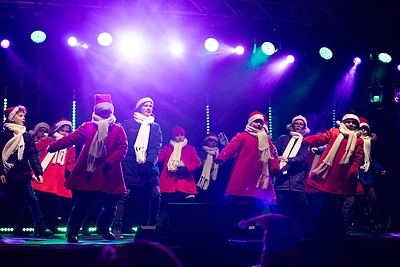 Šilalės kalėdinės eglutės įžiebimo akimirkos / Ievos Tvaronavičiūtės nuotr.