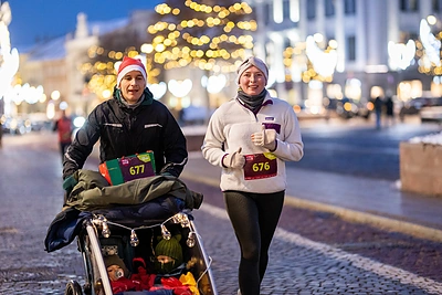 Kalėdinis bėgimas Vilniaus senamiestyje / Lukas Balandis / BNS nuotr.