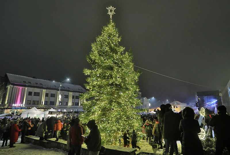 Ukmergės kalėdų eglės įžiebimas / Dainiaus Vyto nuotr.