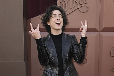 Vaidmenį miuzikle „Vonka“ Timothée Chalamet vadina sunkiausiu savo darbu, o kaip jam sekasi meilėje?