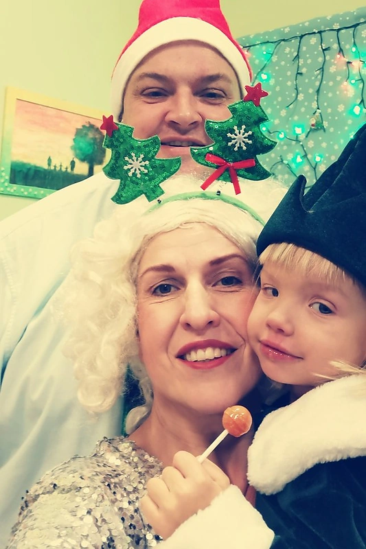 Laima Tamulytė-Stončė su vyru Gediminu ir dukra Emilija / Asmeninio albumo nuotr.