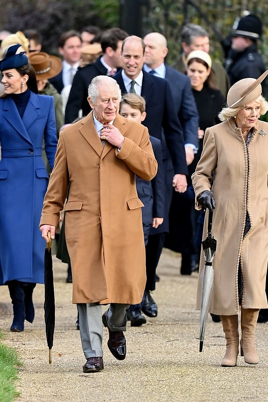 Karališkoji šeima lankosi kalėdinėse mišiose / Vida Press nuotr.