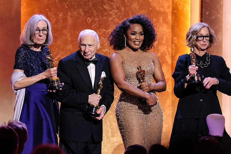 Carol Littleton, Melas Brooksas, Angela Bassett, Michelle Satter / Vida Press nuotr.