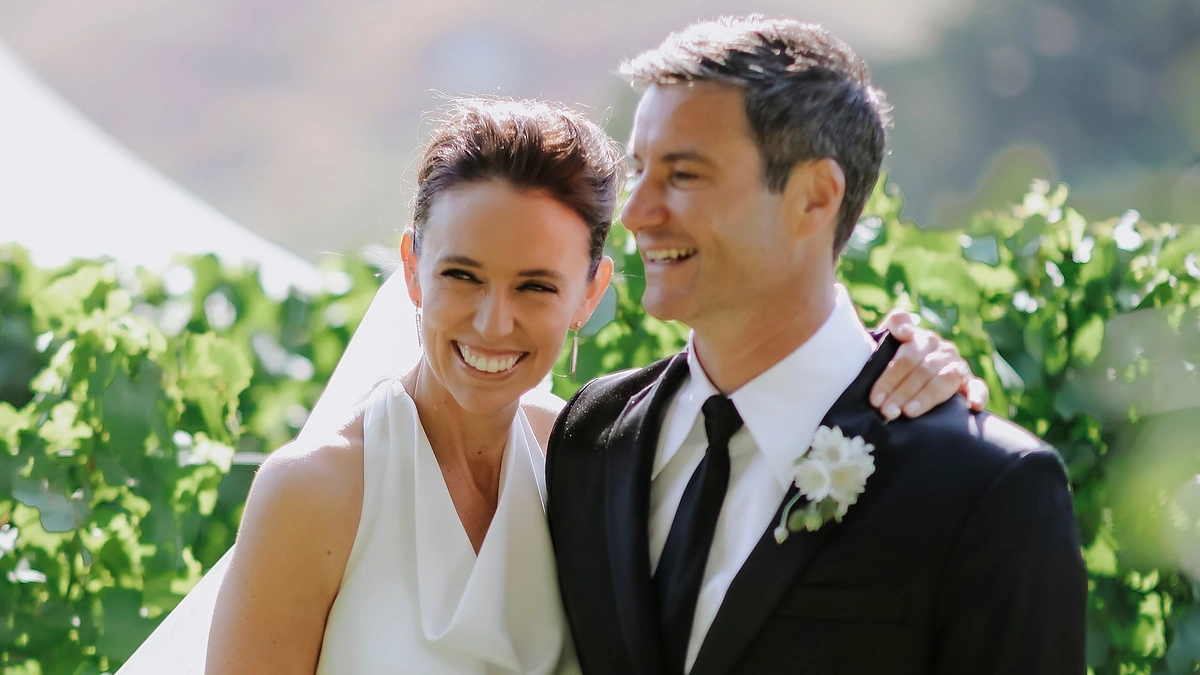 Jacinda Arden ir Clarkas Gayfordas / Scanpix nuotr.