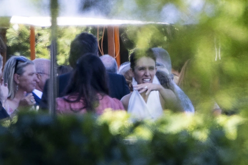 Jacindos Arden ir Clarko Gayfordo vestuvių akimirka / Scanpix nuotr.