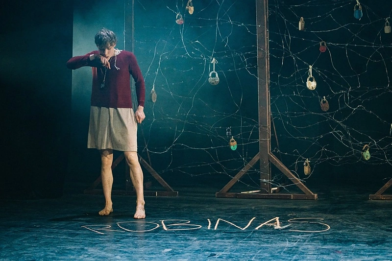 Šarūnas Rapolas Meliešius spektaklyje „Apvalytieji“ / M.Endriuškos nuotr.