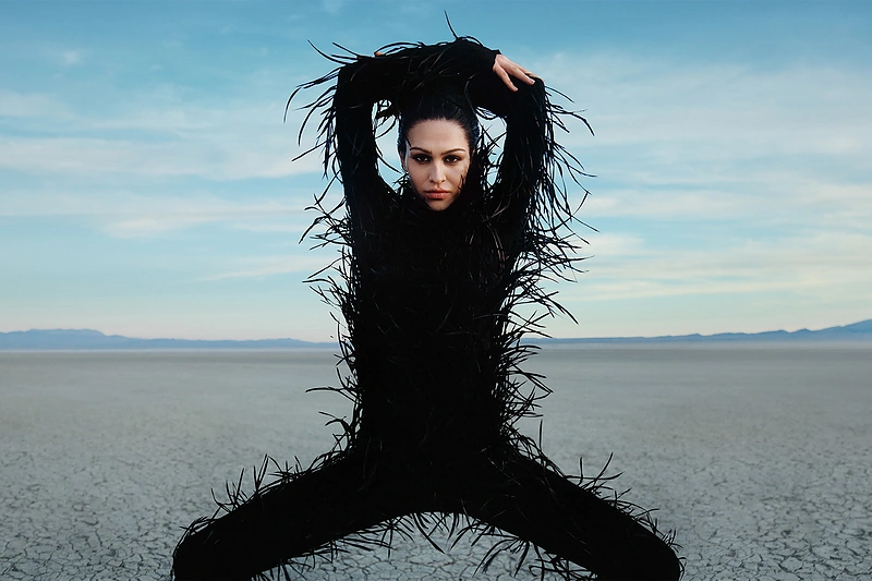 Provokuojantis modelio Amelijos Grey įvaizdis: JAV dykumoje įkūnijo gėlę-vaiduoklį / Harley Weir nuotr.