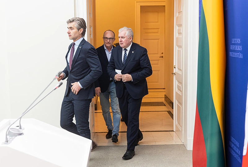 Kęstutis Budrys, Arvydas Anušauskas / Pauliaus Peleckio / BNS nuotr.
