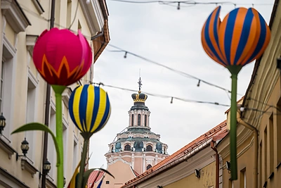 Gatvių instaliacijos: Vilniaus senamiestis / Evaldo Čingos nuotr.