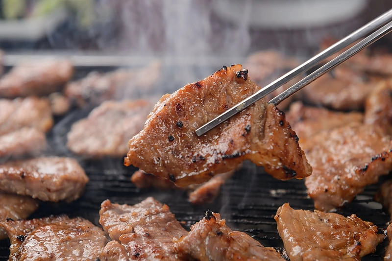 Grilinta kiauliena. / Shutterstock nuotr.