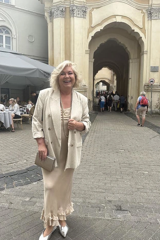 Edita Mildažytė Mariaus Ivaškevičiaus ir Aušrinės Ramanauskaitės vestuvėse / Asmeninio archyvo nuotr.