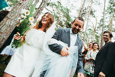 Ištekėjo „Sidabrine gerve“ apdovanota aktorė Greta Grinevičiūtė: vestuvės truko tris paras