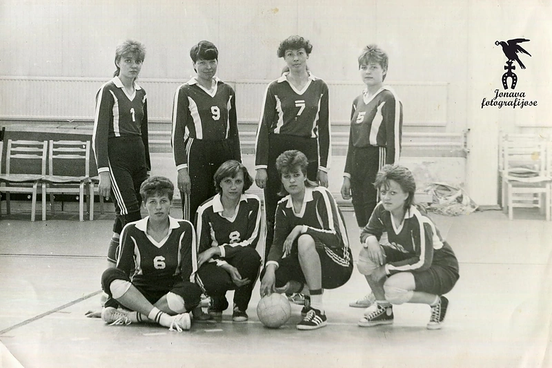 Jonavos „Azoto“ tinklininkės 1986 metais, Nr. 7 – Galina Matvejeva-Botyrienė / Archyvo nuotr.
