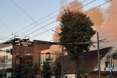 Gaisras Kaune, Savanororių pr. ir K.Petrausko g. sankryžoje / 15min nuotr.