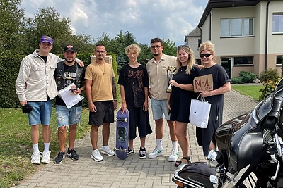 M-1 laidų vedėjai lankėsi Šakiuose / Jurgio Sakalausko nuotr.