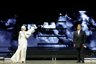 Klaipėdoje – muzikos, šviesų ir istorijų šou „A la luna“ / Martyno Aleksos nuotr.