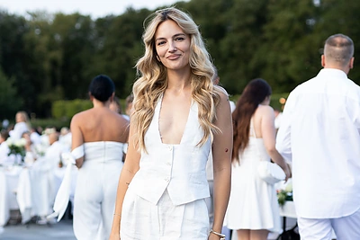 Baltoji vakarienė Vilniuje / Roberto Riabovo / BNS nuotr.