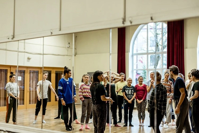 Márta Ladjánszki šokio dirbtuvės