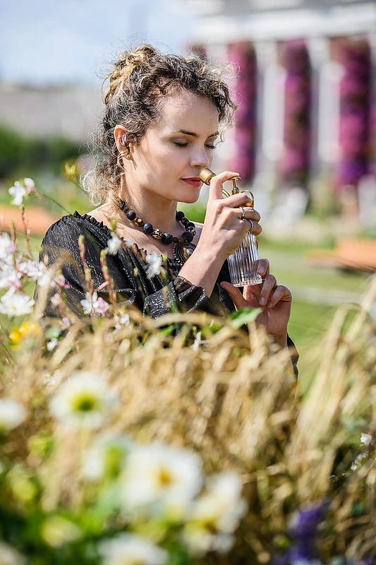 Savaitgalį svečių laukiantis Pakruojo dvaro festivalis žadins svečių uosles: gėlių natas išsaugojo amžiams / Pakruojo dvaro nuotr.