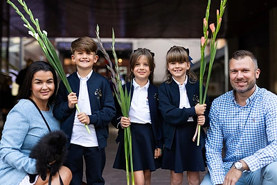 Simona Lipnė su šeima / Roberto Riabovo / BNS nuotr.