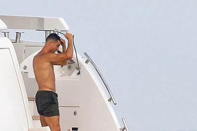 Christiano Ronaldo su mylimąja užfiksuoti jachtoje / Vida Press nuotr.