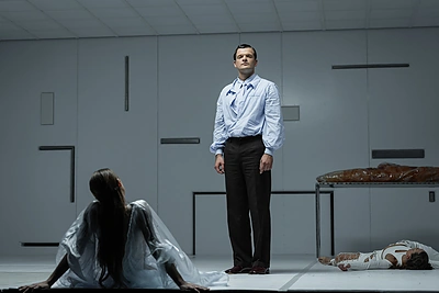 Scena iš spektaklio „Sugrįžimas“ Klaipėdos dramos teatre / Domo Rimeikos nuotr.