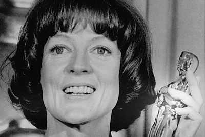 1979-aisiais Maggie Smith pelnė antrąjį „Oskarą“ už vaidmenį komedijoje „Kalifornijos viešbutis“ / Getty nuotrauka