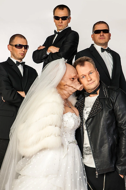 Jubiliejiniame koncerte Samas teigė paskutinį kartą dainavęs vieną garsiausių savo dainų – „Kiaulę“. Reikia tikėtis, kad – ne / „PIX Studijos“ nuotrauka