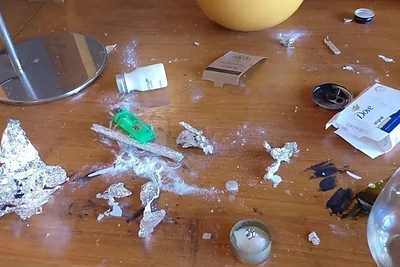 Nusiaubtas kambarys, kuriame buvo apsistojęs Liamas Payne'as / Vida Press nuotr.