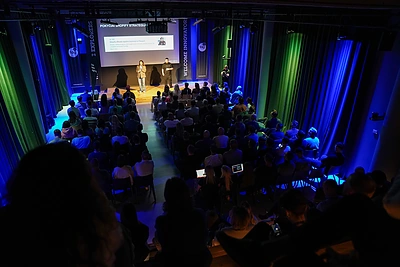 Verslo sėkmės istorijos iš pirmų lūpų: kartais milijonai uždirbami ir sėdint namuose / Ieva Jūra nuotr.