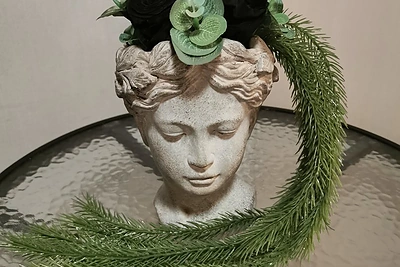 Rūtos Lukoševičiūtės-Daudienės Vėlinių vainikai / Asmeninio albumo nuotr.