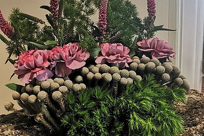 Rūtos Lukoševičiūtės-Daudienės Vėlinių vainikai / Asmeninio albumo nuotr.